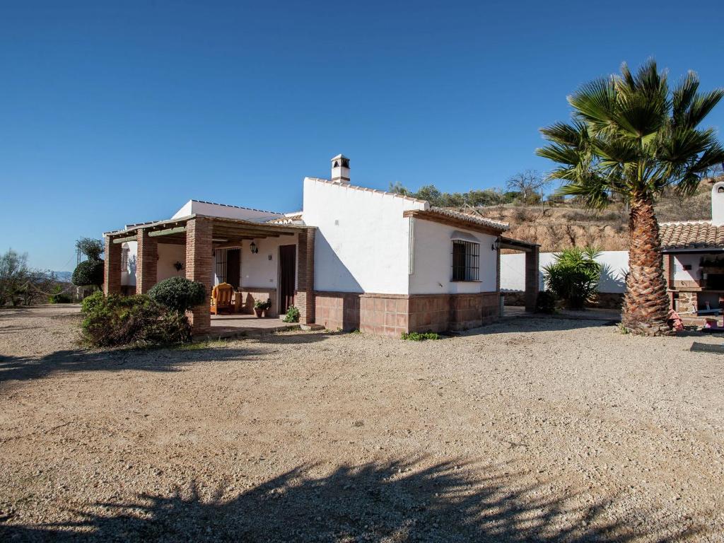 roofed,ironing 度假屋 roofed cottage in andalusia with fantastic pool and