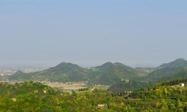 蒙特格罗托泰梅的ä½å®¿å æ©é¤æé¦