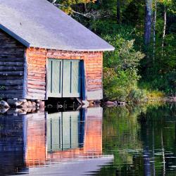 Tamworth 10家带停车场的酒店