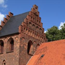 巴勒鲁普 3家自助式住宿