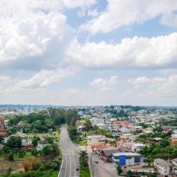 韦拉诺波利斯 3家带停车场的酒店