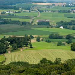 阿纲尔赫姆 7家带停车场的酒店