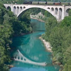 苏坎 7家带停车场的酒店