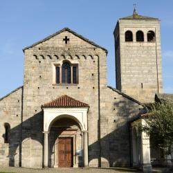 Muralto 5家带泳池的酒店