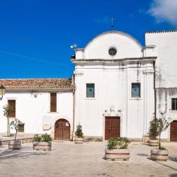 伊斯基泰拉 11家住宿