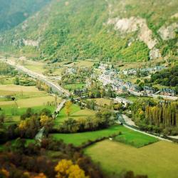 巴鲁尔拉 4家带泳池的酒店