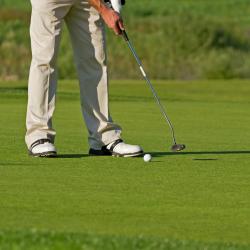 斯特拉凡 3家带停车场的酒店