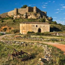 卡拉塔尼亚索尔 5家带停车场的酒店