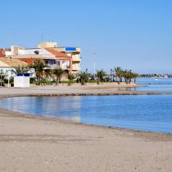 洛斯阿尔卡萨雷斯 10家带热水浴缸的酒店