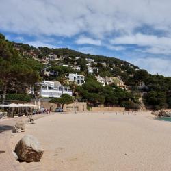 皮内达德马尔 7家带热水浴缸的酒店