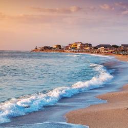 旧瓦马 61家带停车场的酒店