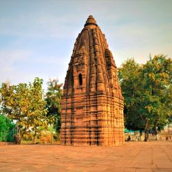 比拉斯布尔 17家住宿