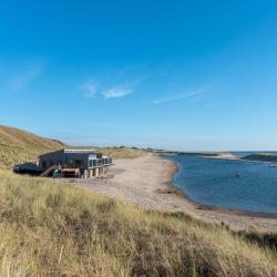 斯霍尔 3家带泳池的酒店