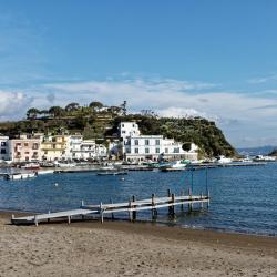 巴科利 3家浪漫度假酒店