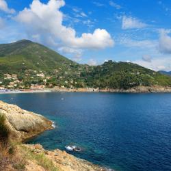 博纳索拉 29家带停车场的酒店