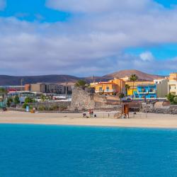 罗萨里奥港 17家带泳池的酒店