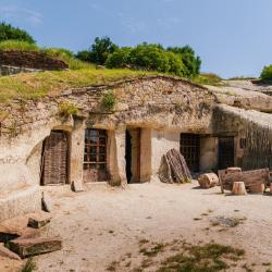 诺茨瓦约 40家带停车场的酒店