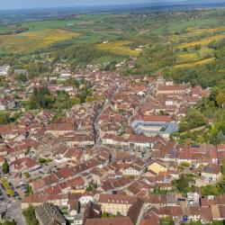 隆勒索涅 38家带停车场的酒店