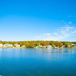 布斯贝港 18家带停车场的酒店