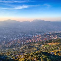 贝约 28家带停车场的酒店