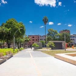 伊塔圭 17家带停车场的酒店