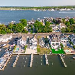 汤姆斯河 3家带泳池的酒店