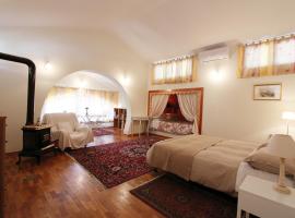 Villa Carol Appartamento e B&B，位于Tollo的住宿加早餐旅馆