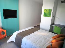 Hotel Le Lancastel，位于圣丹尼斯的酒店