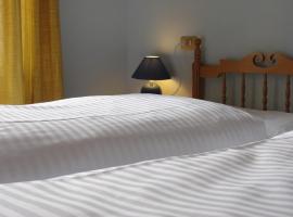 Hotel du Lac Parc & Residence，位于拉瓦罗内的酒店