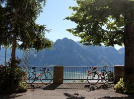 波焦多乐酒店，位于里瓦迪索尔托的酒店