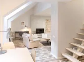 Cathedral Sq. Apartment - Odminiu Str.
