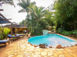 2 Friends Guest House，位于金贾的酒店