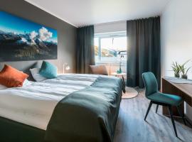 Dreges Hotell - by Classic Norway Hotels，位于斯特兰达的带泳池的酒店