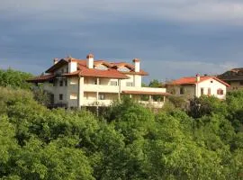Residence Oliveto Mare Carso