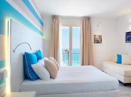 Marina di Petrolo Hotel & SPA，位于卡斯泰拉马莱的酒店