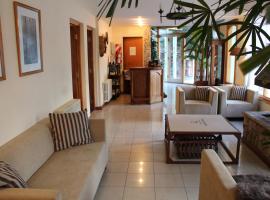 Hosteria Angelina，位于埃斯克尔的酒店