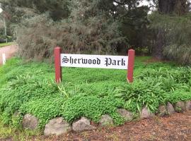 Sherwood Park bed and breakfast，位于Somerville的酒店