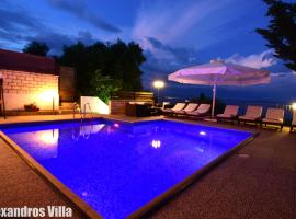 Alexandros Villa Luxury Achiilion Corfu，位于帕拉马的豪华酒店
