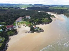 El Encinar de playa de la arena