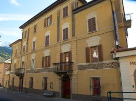 Camere vecchio borgo，位于博尔米奥的酒店