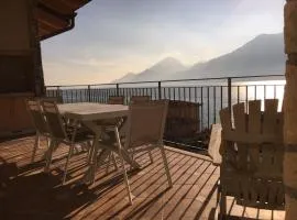 BMP APARTMENT DELUXE 1 JACUZZI RISCALDATA PRIVATA vista Lago di Garda