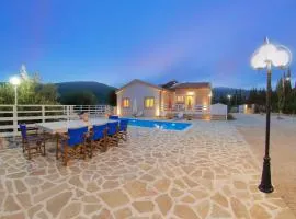 Country Style Villa Christina