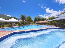Finca Hotel Wayra Barbosa，位于巴尔博萨的酒店