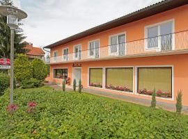 Hotel Reineldis，位于穆勒克的酒店