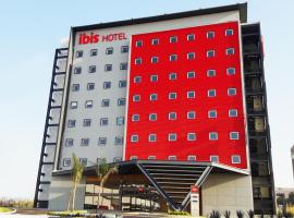 Ibis Irapuato，位于伊拉普阿托伊拉普阿托信息论坛会展中心附近的酒店