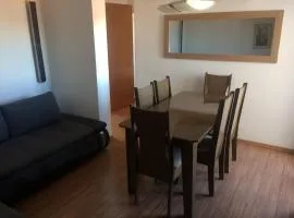 Apartamento Familiar em Campinas 9 solteiros ou 10 se 2 pessoas na cama de casal