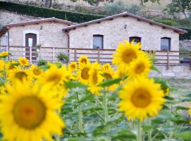 Agriturismo Fontefredda，位于Tavenna的农家乐