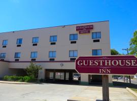 Guest House Inn Medical District near Texas Tech Univ，位于拉伯克的酒店