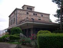 Le Manoir Fleuri，位于沙泰勒吉永的酒店