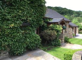 Ty Carreg Fach Staycation Cottage Cardiff，位于卡迪夫的公寓